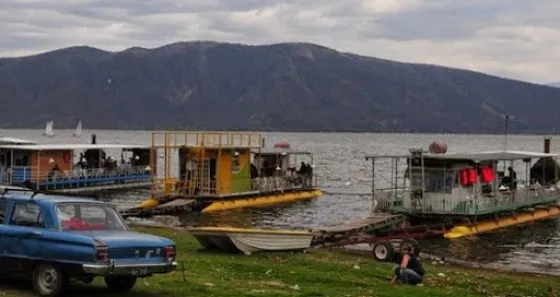Vendía marihuana en el Dique Cabra Corral y le dieron la cana