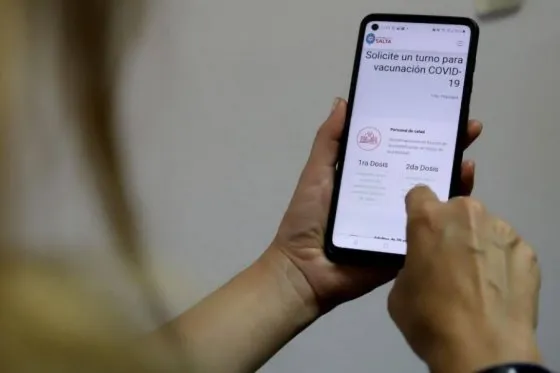 Ya está habilitado el registro voluntario para aplicarse la segunda dosis con vacunas combinadas