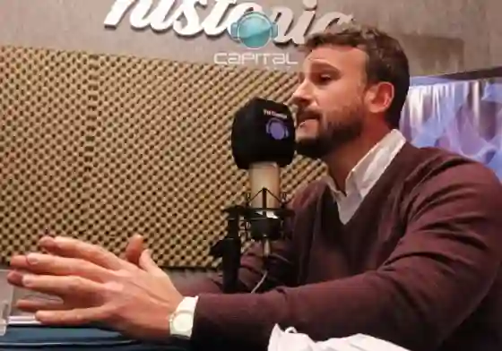 Romero: "Nosotros no vamos saltando de administración en administración"