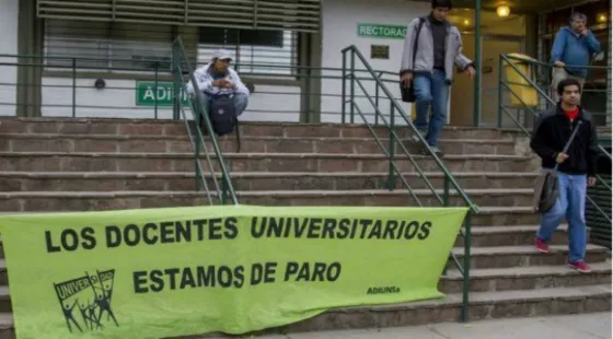 Docentes universitarios vuelven a parar