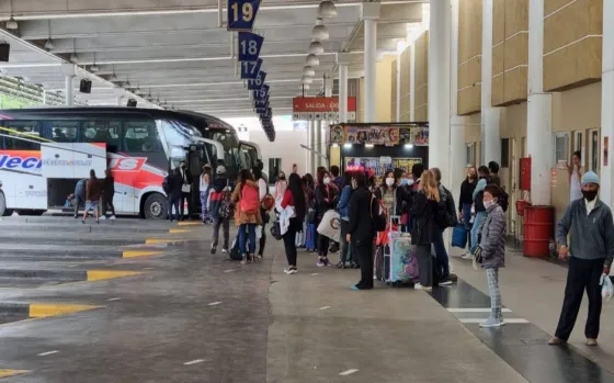 No habrá colectivos de larga distancia por 72 horas