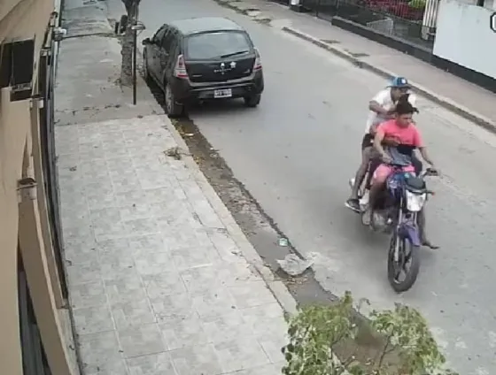 Detuvieron al motochorro que asaltó y arrastró a una docente