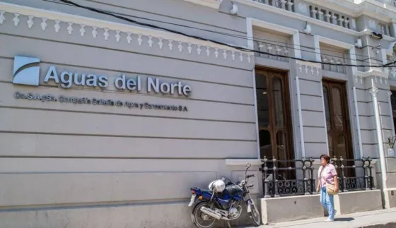 La Auditoría denunció penalmente a Aguas del Norte