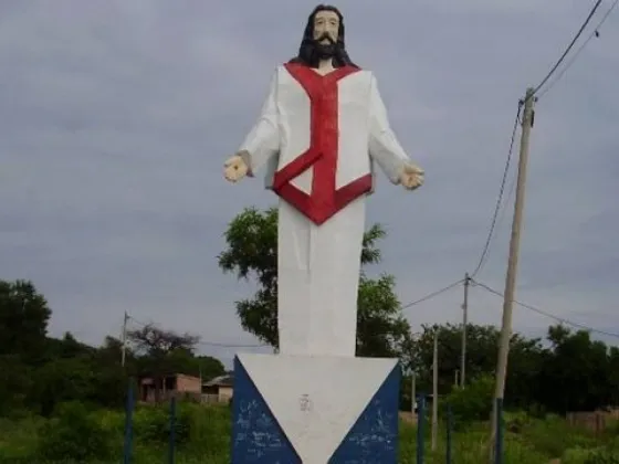 Ni Cristo se salva: Hay tres imputados tras el robo de una placa de bronce