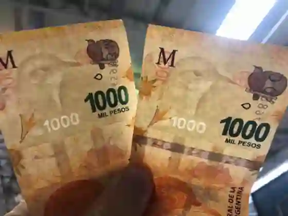 Pagan hasta $20 mil pesos por billetes con errores