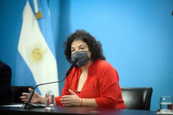 Carla Vizzotti confirmó que se está "evaluando una tercera dosis para todas las vacunas"