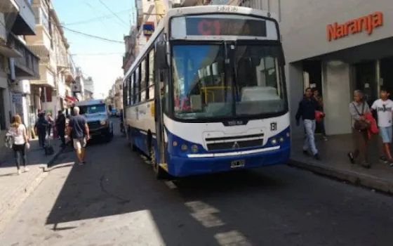 Conocé los cortes y desvíos en el centro por obras de repavimentación