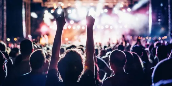 Para ir al cine, al teatro o un recital, los jóvenes recibirán un bono de $5.000