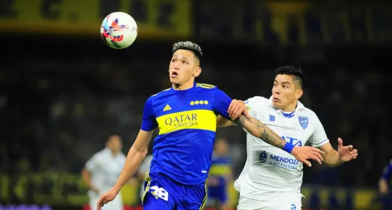 Boca se lo dio vuelta a Godoy Cruz y se mantiene en la pelea