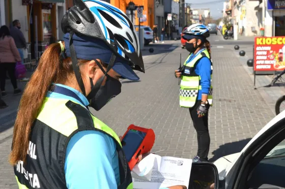 Se labraron 250 infracciones por motos mal estacionadas en el microcentro