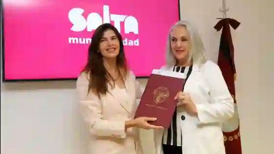 Susana Pontussi: "Es imposible que los manteros estén en las peatonales"