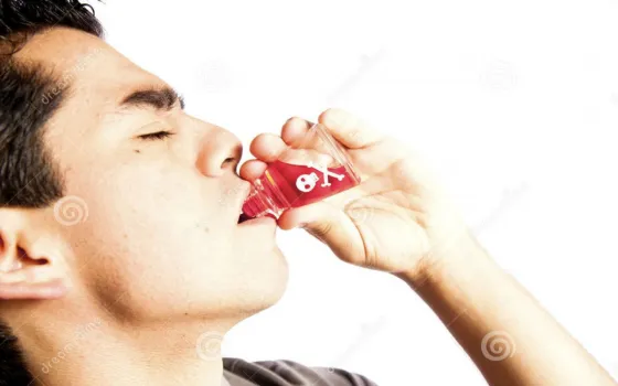 Lo dejó la novia e intento matarse con veneno para ratas