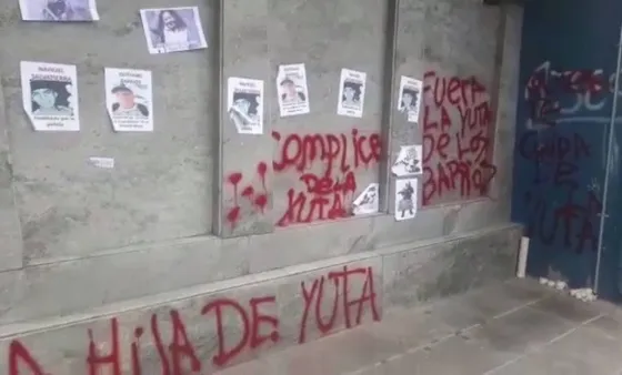 Investigan el ataque a un canal de televisión: lo pintaron entero