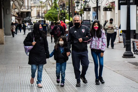 Los casos de COVID-19 no paran de aumentar en Salta