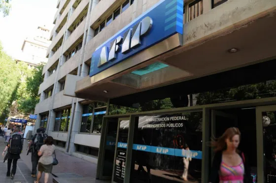 Los argentinos pagamos los impuestos más altos del mundo