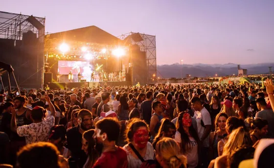 ¿Vuelven las carpas? El COE analiza el futuro de los eventos masivos