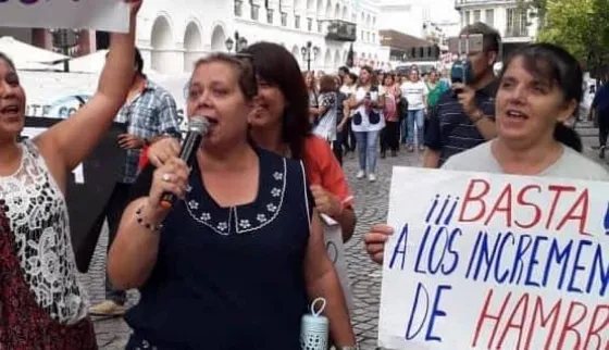 Los gremios docentes esperan una "propuesta seria" del gobierno