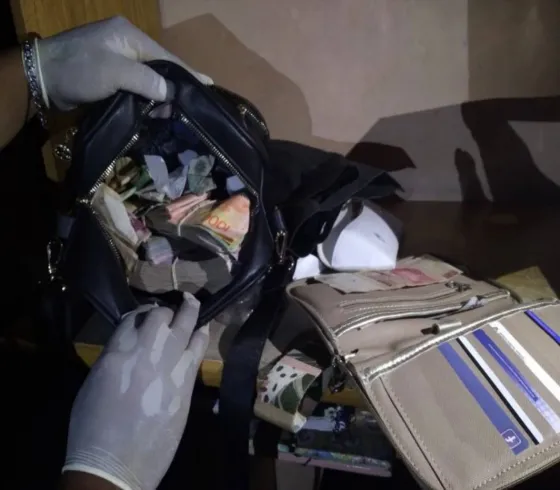 Secuestraron casi 8 kilos de pasta base, más de 1 millón de pesos y 1352 dólares