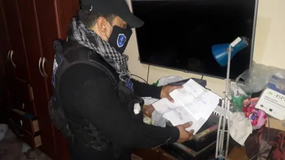 Detuvieron a cuatro empleados de la AMT por entrega ilegal de vehículos secuestrados