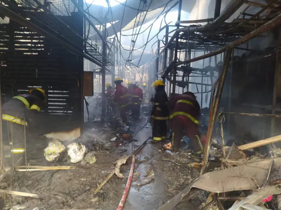 Incendio en la galería: Se habría provocado por una estufa que quedó prendida