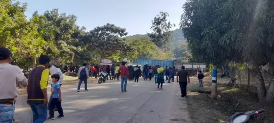 Tensión en la frontera: Continúa el paro total en Bermejo