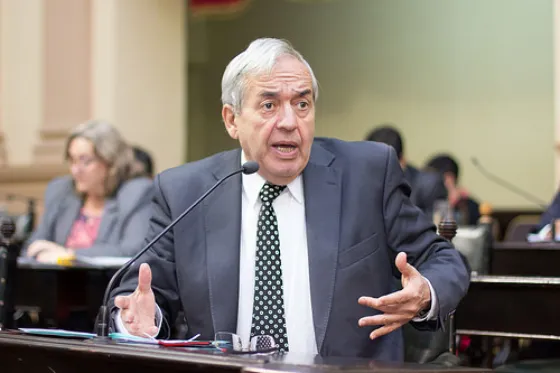 Para Godoy no hay que aumentar el precio del boleto y la Nación debe mandar más subsidios