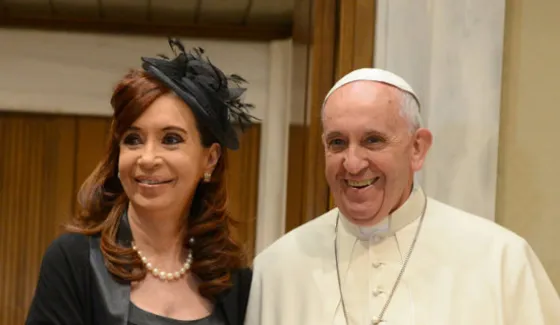 El Papa Francisco llamó a Cristina Kirchner para solidarizarse