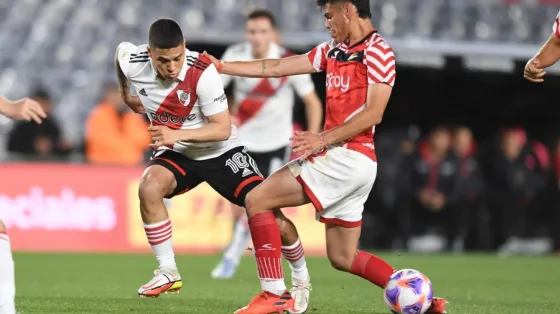 River hizo un partidazo, goleó a Estudiantes y levantó cabeza