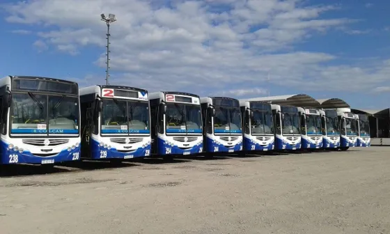 Segundo día de paro de colectivos: Hasta el momento no hay acuerdo