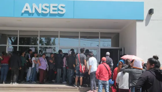 Más de medio millón de personas ya se anotaron para cobrar el IFE 5