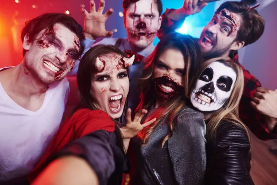 Halloween en Salta: Te contamos cuánto cuesta alquilar un disfraz