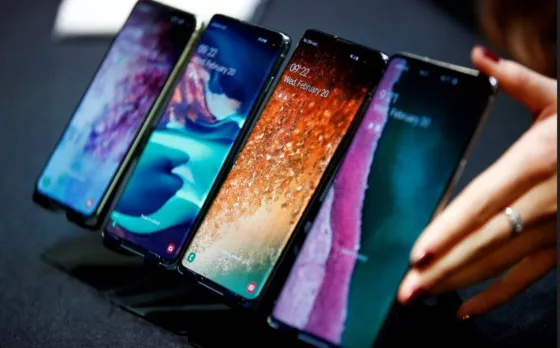 El Gobierno puso en marcha el Plan Ahora 10 para la compra de celulares