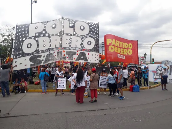 Cortes de calle por la Jornada Nacional de Lucha de la Unidad Piquetera en Salta