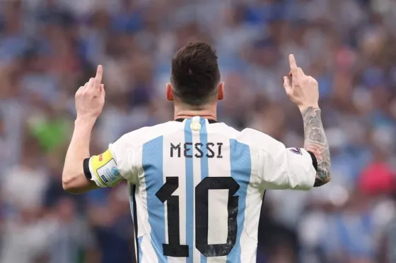 La camiseta de Messi "está agotada en todo el mundo"