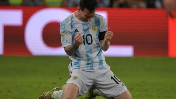 Lionel Messi emocionado hasta las lágrimas por el relato de un escritor argentino