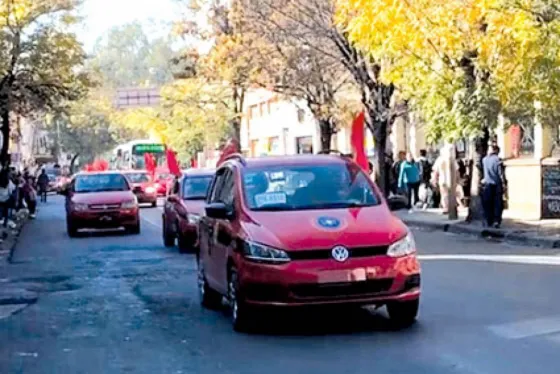 La AMT inicia el proceso de readecuación tarifaria para taxis y remises