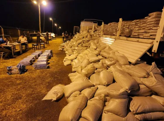 Indagaron a camionero que transportó 427 kilos de cocaína desde Salta