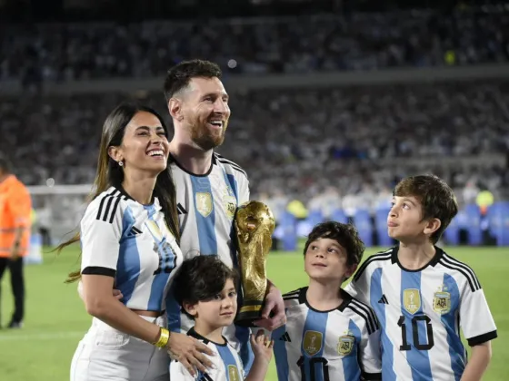 Messi emocionó a todos en la celebración de la Selección en el Monumental