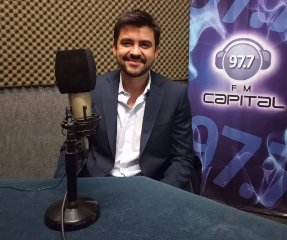 Según Lucas Godoy, la mediocridad de la legislatura es increíble