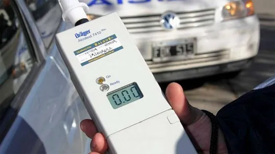 El Gobierno promulgó la ley de alcohol cero al volante para rutas nacionales