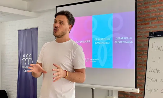 Luciano Salim: "El Municipio tiene que tener una Secretaría de Educación"