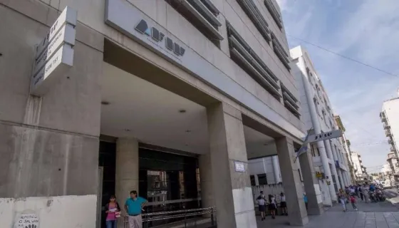 Notificaron a contribuyentes para incluir la compra de dólar MEP en las declaraciones juradas