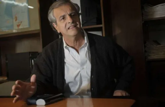 Papelón del diputado: Mandaron a estudiar a Guillermo Durand Cornejo