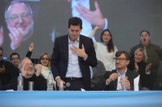 Wado de Pedro encabezó el primer acto de Unión por la Patria