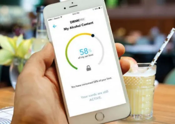 Inventaron una app para que los borrachos no gasten de más