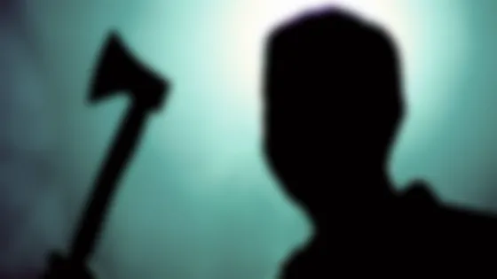 Quiso matar a su bebé con hacha y prender fuego la casa