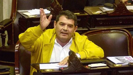 Olmedo sostuvo que “sale más barato dar 100 dólares diarios que una campaña"