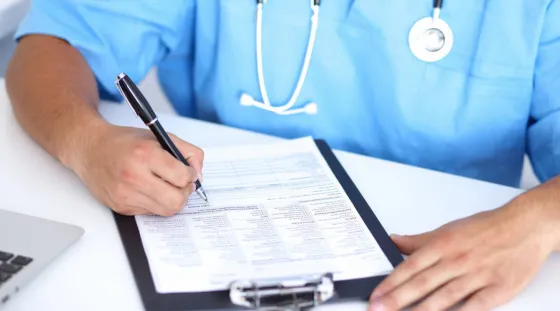 El Gobierno reglamentó la ley de digitalización de historias clínicas