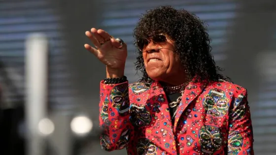 La Mona Jiménez fue operado de urgencia por un fuerte dolor abdominal