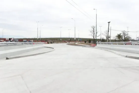 Habilitaron el tránsito desde avenida Savio de barrio Grand Bourg hacia avenida Arenales